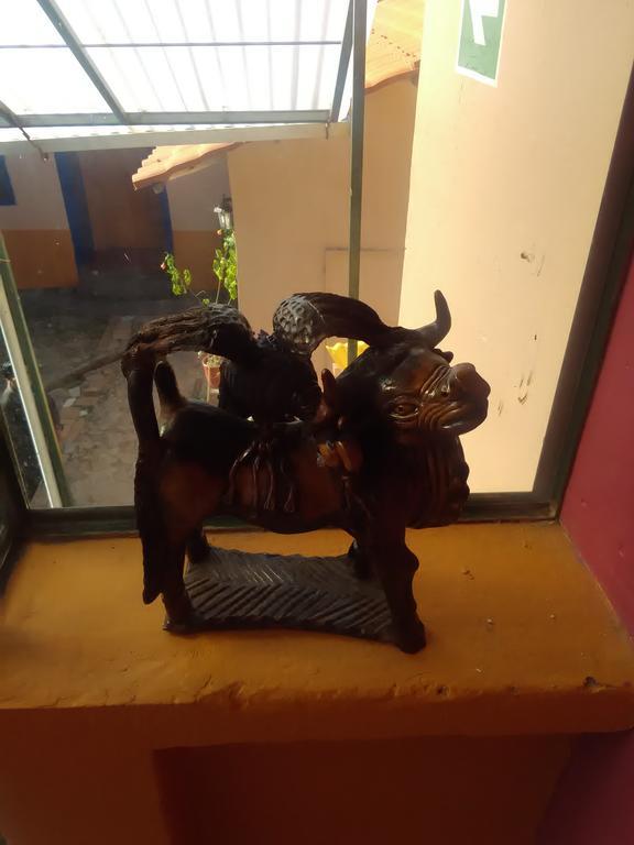 Kurumi Hostel Cusco Luaran gambar